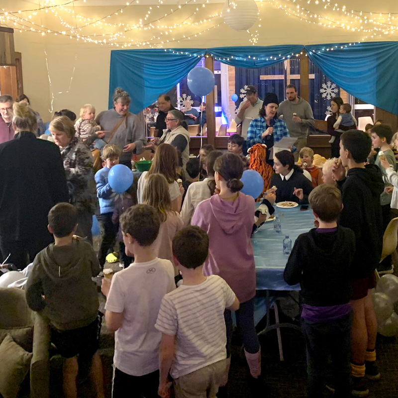 whats-on-family Family Gatherings